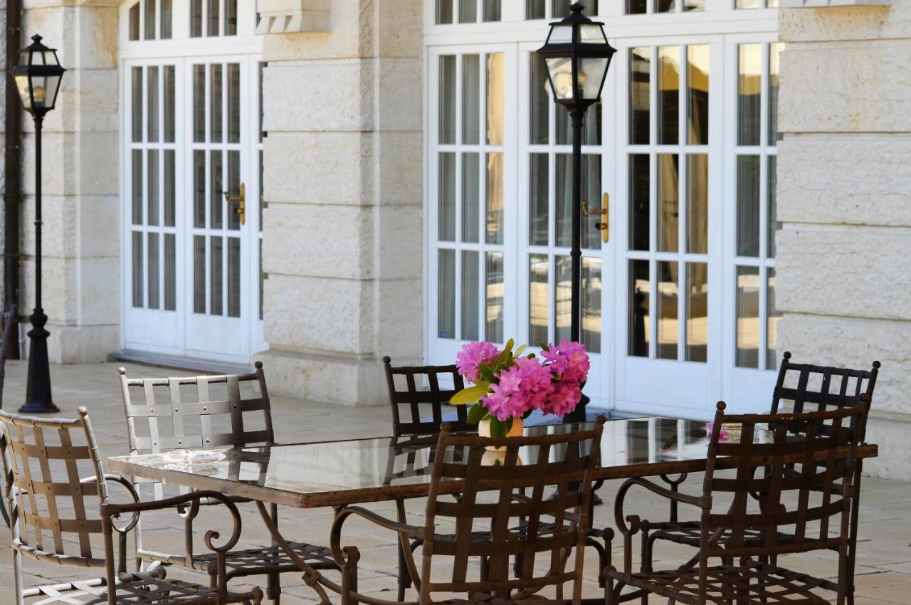 Domaine De Mont-Renaud 호텔 Boncourt 외부 사진