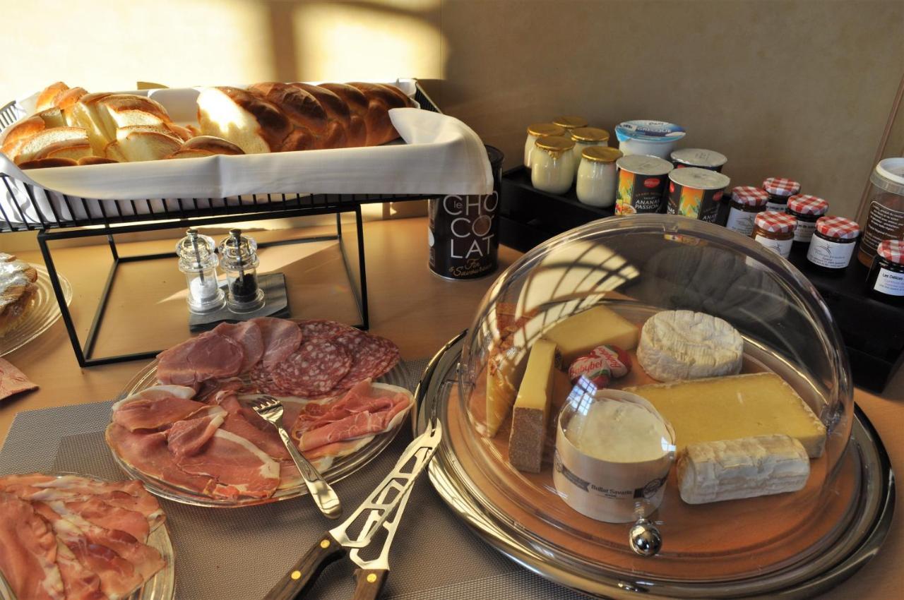Domaine De Mont-Renaud 호텔 Boncourt 외부 사진